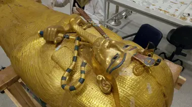 Les Trésors perdus d'Egypte S02E01 Toutankhamon : les dernières révélations