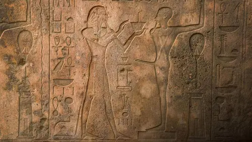 Les trésors perdus d'Egypte S02E07 La dernière pyramide