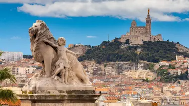 Les vacances préférées des Français S01E01 Marseille, la nouvelle destination vacances