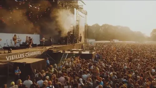 Les Vieilles Charrues Metronomy