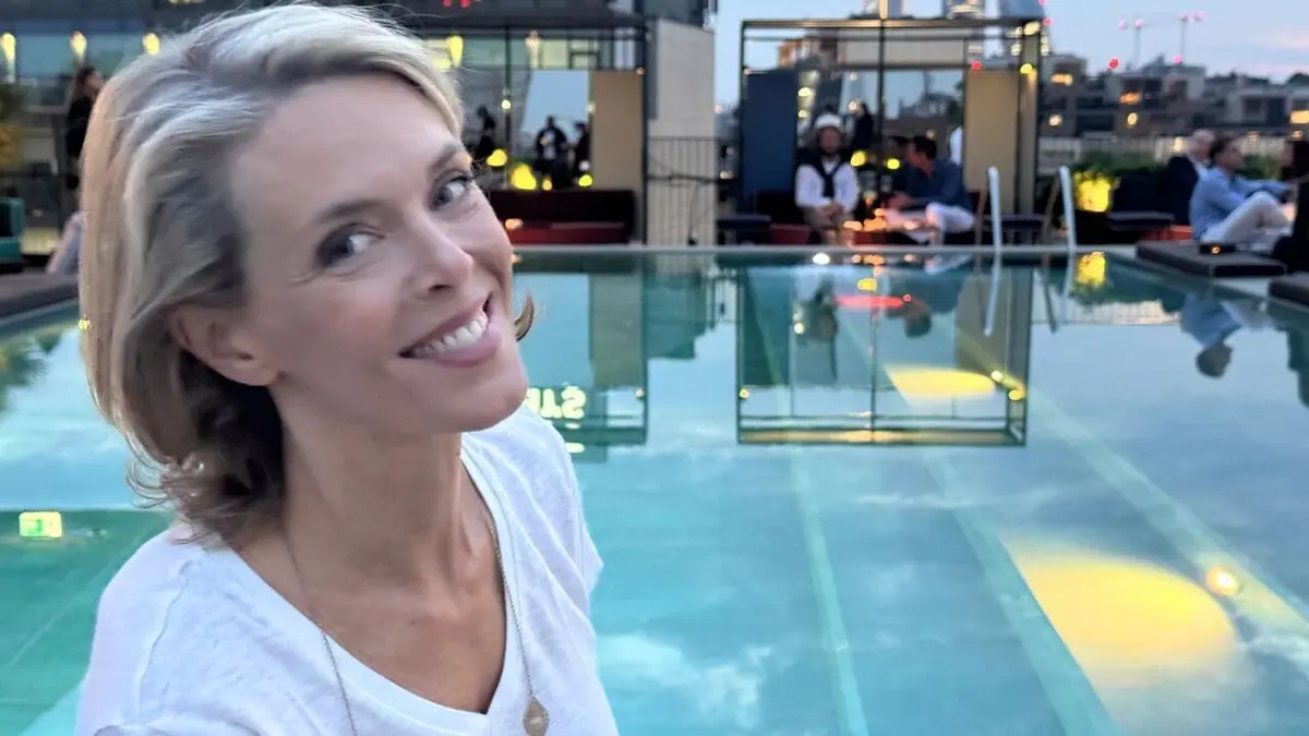 Les voyages de Julie S01E03 Milan, entre mode et tradition