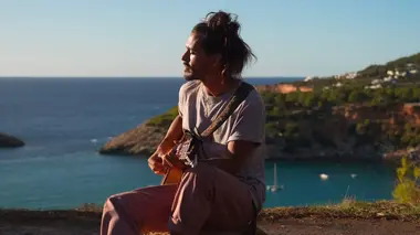 Les voyageurs solidaires Ibiza avec Flo Delavega