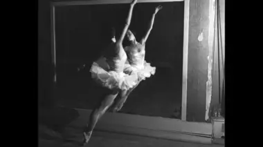 Leslie Caron : Française à Hollywood, Américaine à Paris