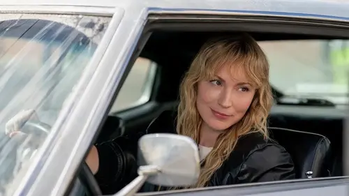 Leverage: Redemption S03E07 Le Coup du racket à Clone-town