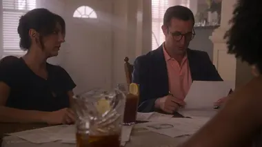 Leverage: Redemption S03E01 Le coup du week-end à Paris