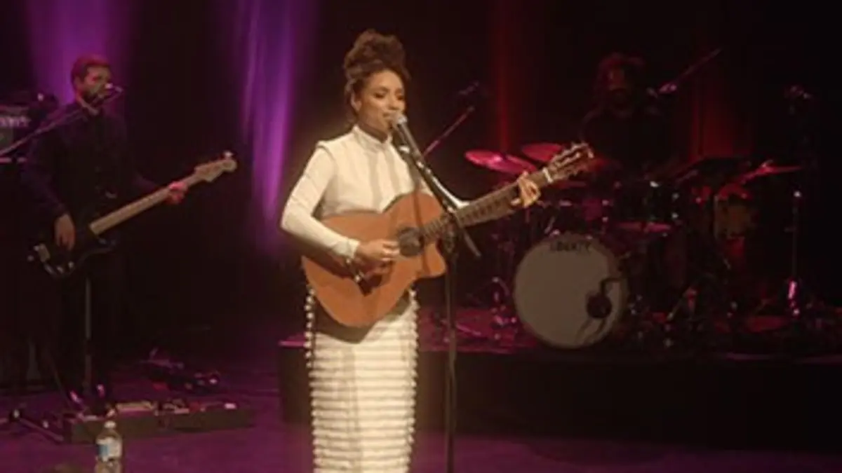 Lianne La Havas live au Casino de Paris 2016