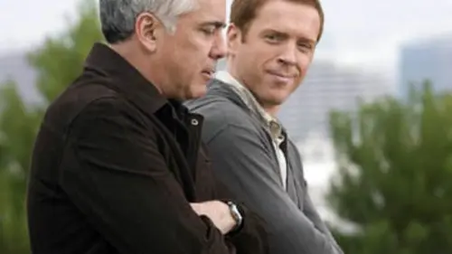 Life S02E14 Derrière le masque