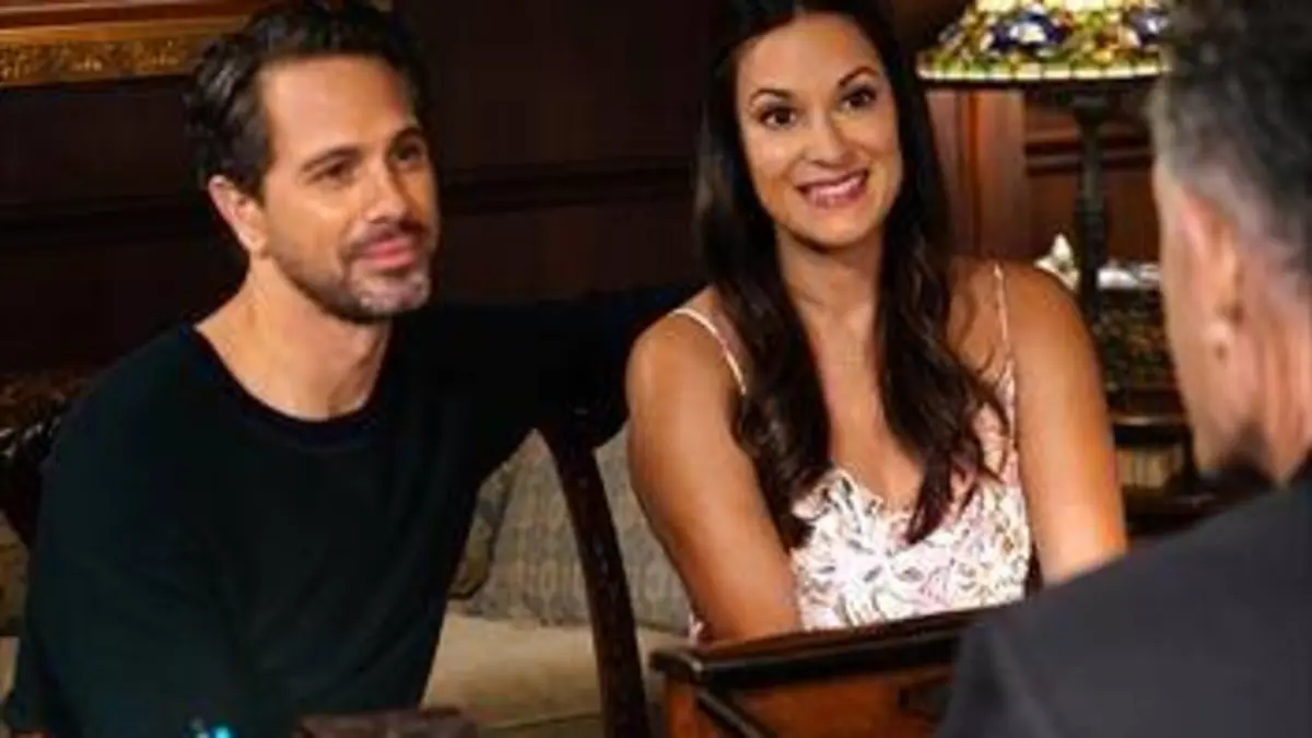Life in Pieces S02E14 John & Joan sont 2.0 / Derek / L'organisation du mariage / En coulisses