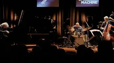 Like a Jazz Machine Festival Trio Kühn, Humair, Chevillon : «We Re-Remember J.F.»