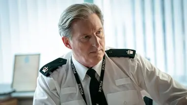 Line of Duty S06E01 Une journaliste assassinée