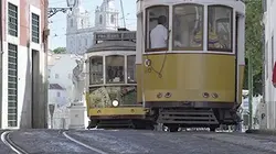 Visuel de Lisbonne, cité lumineuse du fado