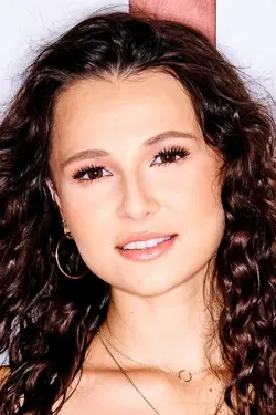 Liz Jordan biographie, news, photos, vidéos et avis