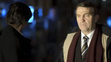Londres police judiciaire S06E01 Continuer...