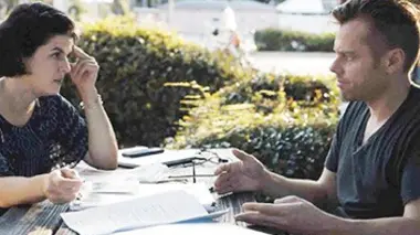 Une ombre sur la ville