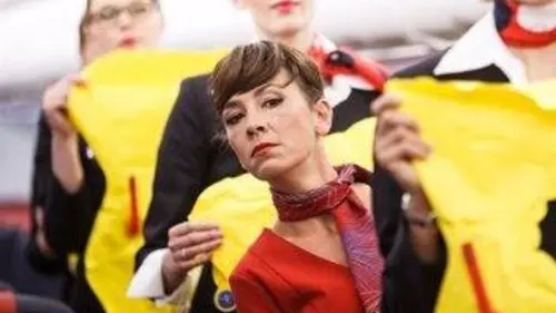 Lookalikes S01E01