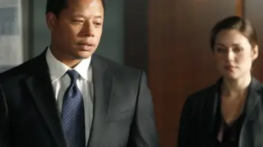 Los Angeles District S01E03 Plage privée