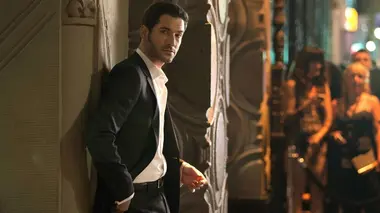 Lucifer S01E01 Au commencement