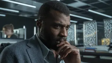 Luther S01E03 Pile