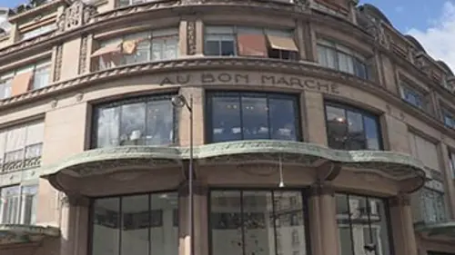 Luxe, discount : les nouveaux temples du shopping