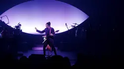 M aux Folies Bergères : En rêvalité