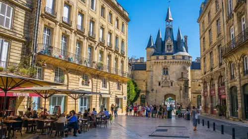 M comme Maison S04E02 Bordeaux