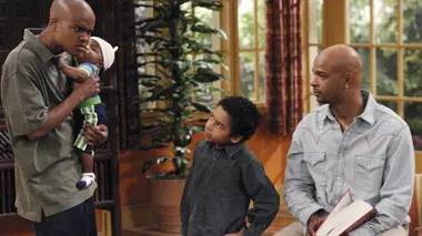 Ma famille d'abord S05E05 Un idiot pas si bête