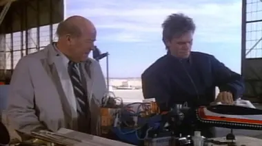 MacGyver S03E18 Deux hommes et un couffin