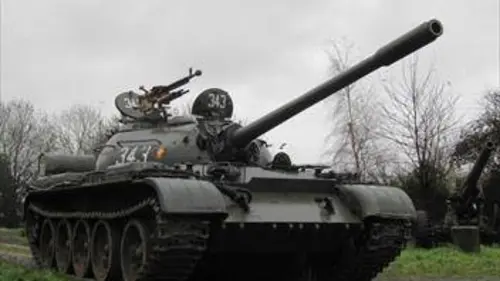 Machines de combat S01E02 Les chars d'assaut