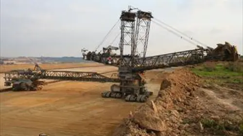 Machines de titan spécial S01E05 Excavatrices