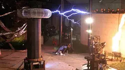 Machines gigantesques