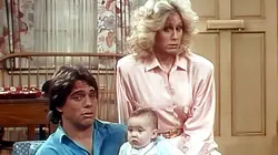 Madame est servie S02E23 Chaussure à son pied en streaming