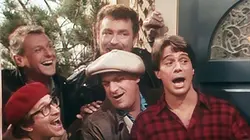 Madame est servie S04E16 Tony et les Acapellos