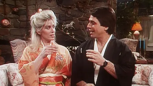 Madame est servie S04E19 La grève en streaming