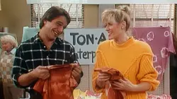 Madame est servie S05E12 La société Ton-An