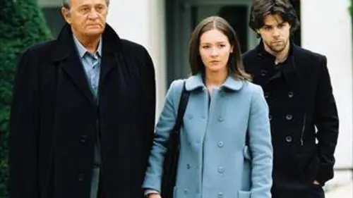 Casting Mademoiselle Navarro