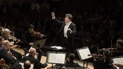 Mahler Chamber Orchestra et Jakub Hrůša : Mendelssohn, Mozart, Schumann