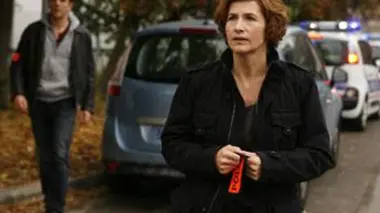 Main courante S01E01 Fin de mois