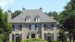 Maison à vendre S08E01 Martine et Jacques, Catherine