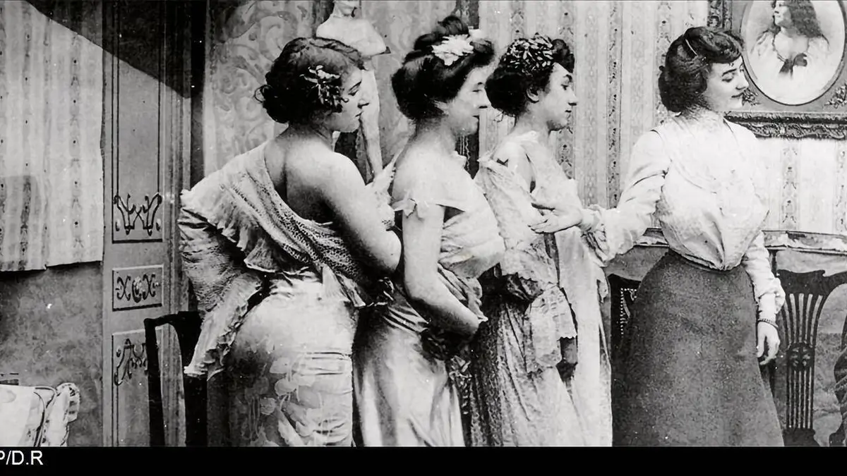 Maisons closes, filles de joie et de misère