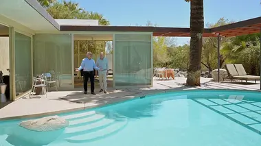 Avec piscine dans le séjour
