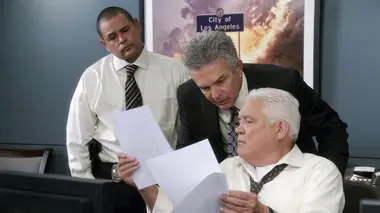 Major Crimes S04E20 Le troisième homme