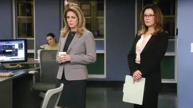 Major Crimes S04E22 Tel est pris qui croyait prendre