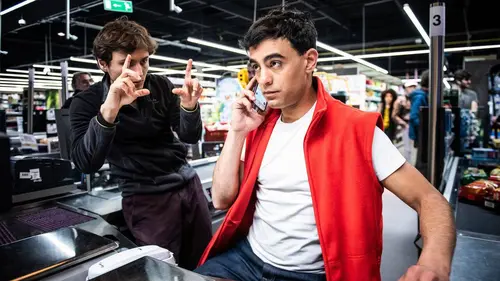 Making of S01E00 L'Effondrement