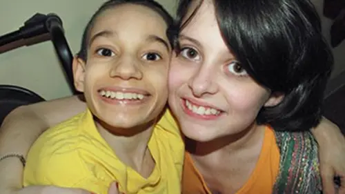 Maladies orphelines S01E02 Le sang