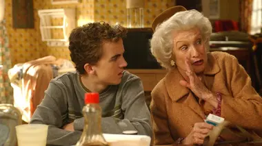 Malcolm S05E11 Le fiancé de grand-mère