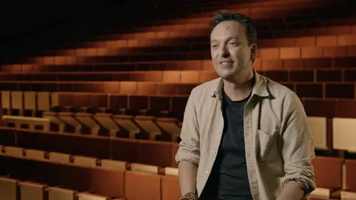 Malik Djoudi, un roi qui chante