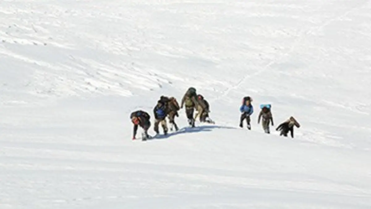 Man vs Alaska S03E03 Course intensive