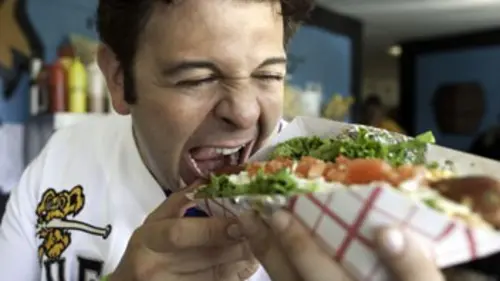 Man vs Food Nation S04E20 La Nascar