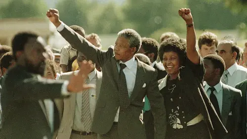 Mandela, un symbole contre l'apartheid