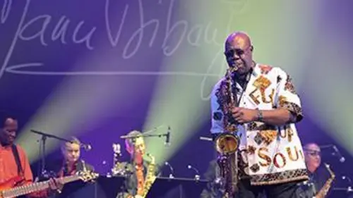 Manu Dibango fête ses 80 ans à l'Olympia